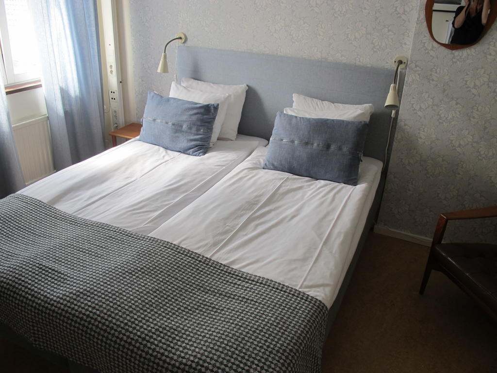 Gamla Televerket B&B 보리홀름 객실 사진